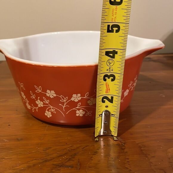 Vintage Pyrex 474-B Orange with White Flowers Bouquet Casserole 1.5 Quart - Picture 8 of 8